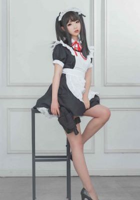 日本三级电影免费看_十万网红美女美酱